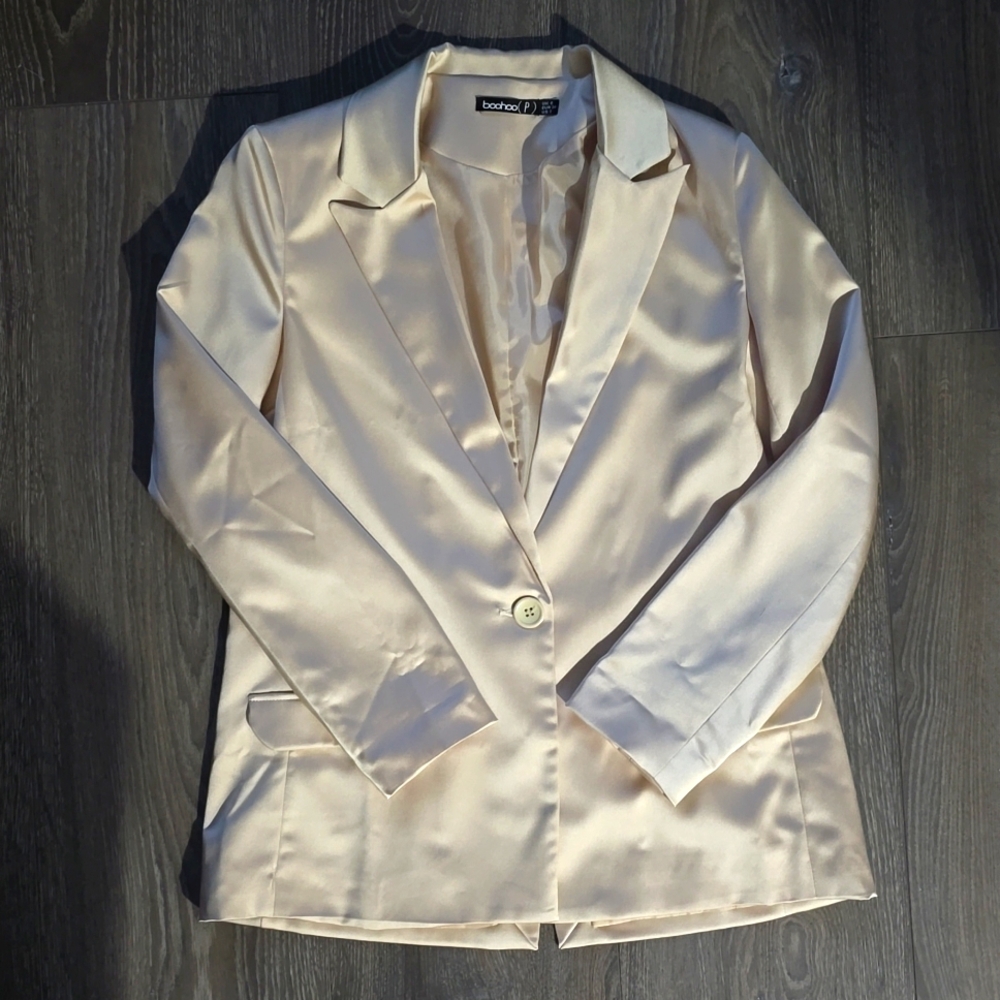 Satin Champange color longline blazer